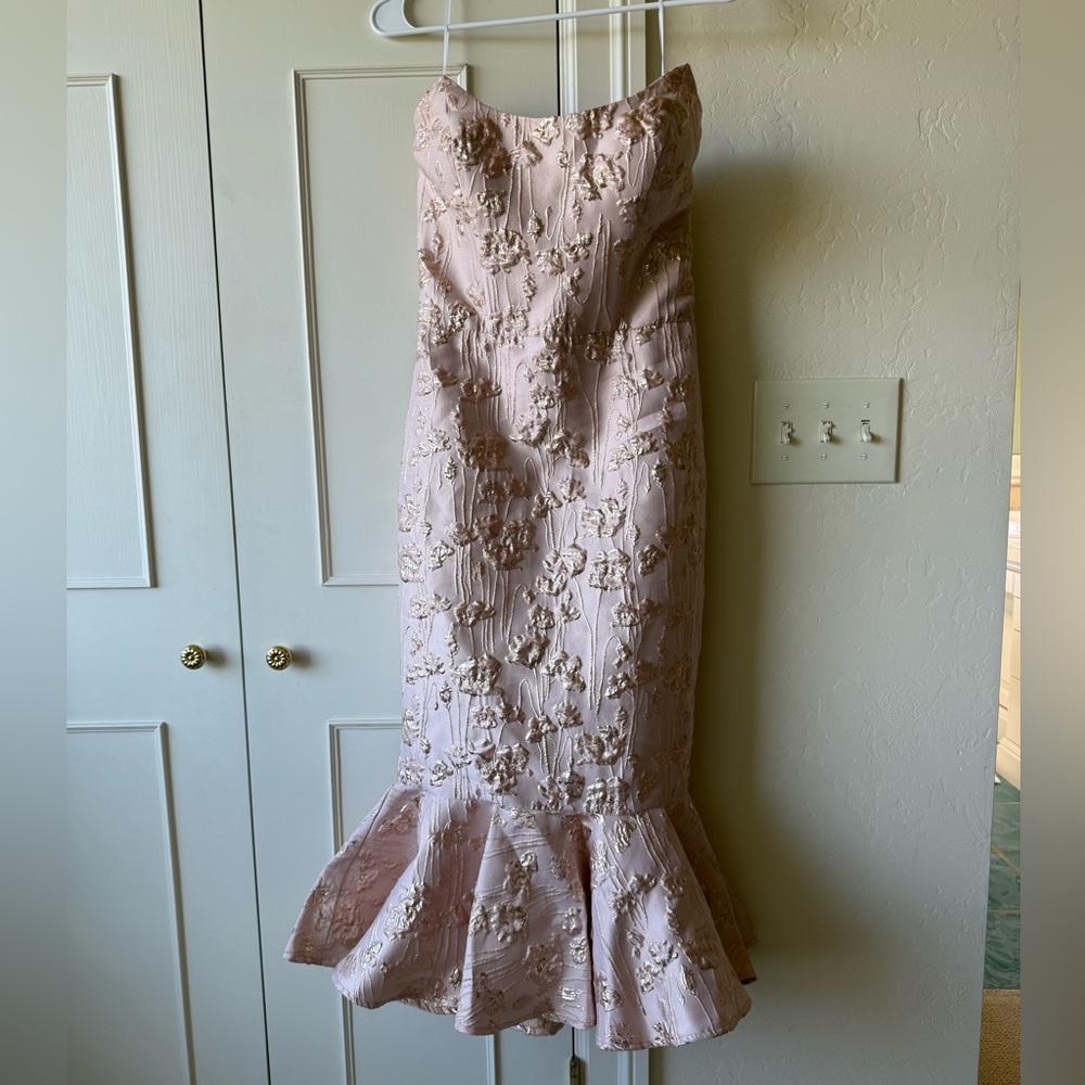 NWT Nicole Bakti 6880 Strapless Dress in Rose Gold Size 4